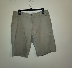 Dockers Men's Khaki Flat Front Shorts